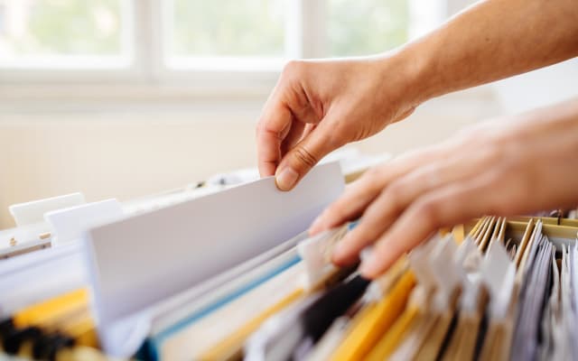 How Do I Look Up Court Cases in Iowa?